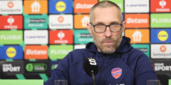 Marek Papszun trenerem Legii? Sprawdź notowania