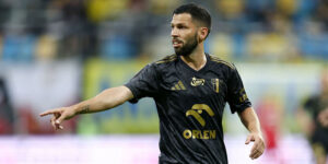 Piłka nożna typy: gotowe AKO na dziś!